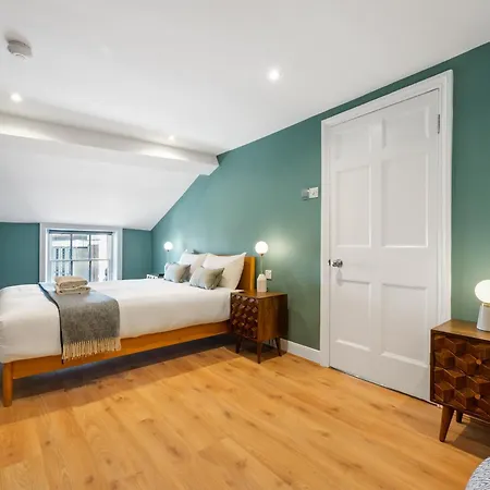 Host & - Upper Duke Street