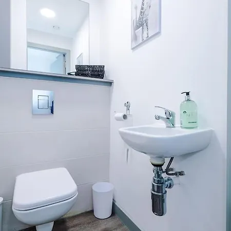 Appartement Stunning Duplex In Liverpool, Available For Long Term *
