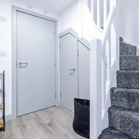 Stunning Duplex In Liverpool, Available For Long Term Appartement Liverpool