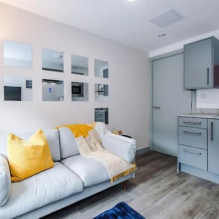 Stunning Duplex In Liverpool, Available For Long Term Appartement Liverpool