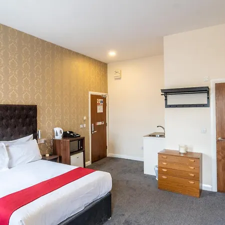 Trivelles Seaforth Отель 3*