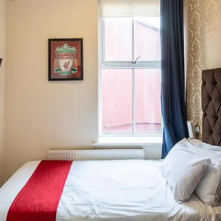 Trivelles Seaforth 3* Litherland