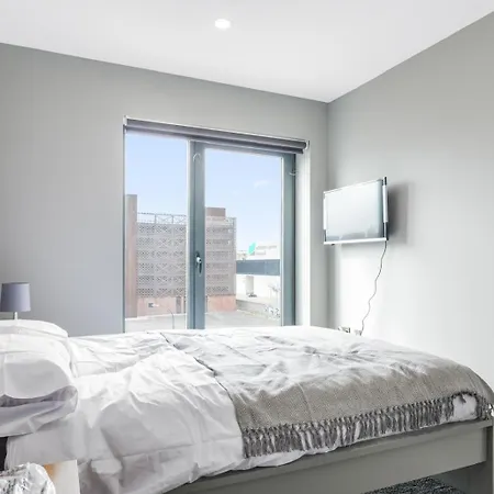 Апартаменты 20, Elegant 2-bed Ливерпуль