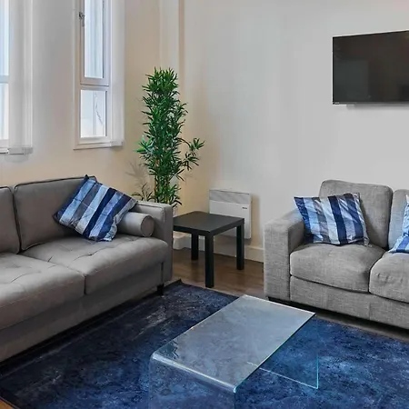 Apartamento Host & - Three Graces Getaway