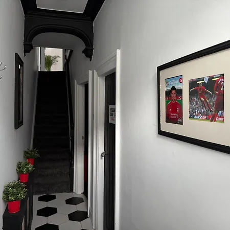 Ferienhaus Anfield Abode - Entire Lfc Themed House