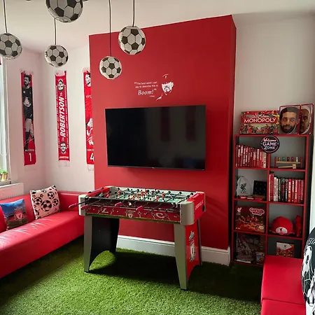 Anfield Abode - Entire Lfc Themed House * Liverpool
