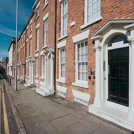 Pass The Keys Brand New Fantastic Location *