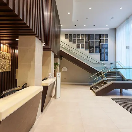 Doubletree By Hilton & Hotel Liverpool