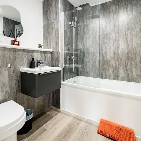 Renaissance - 2bed - Sleeps 7 - Апартаменты Ливерпуль