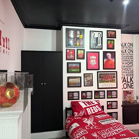 Anfield Abode - Entire Lfc Themed House Ferienhaus *
