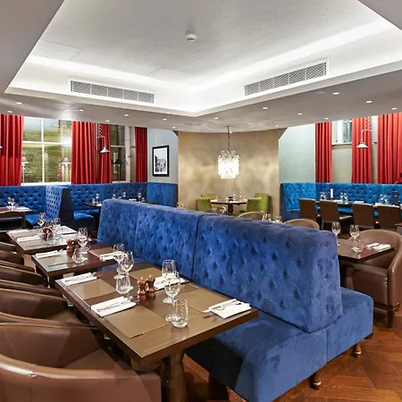 Hotel Doubletree By Hilton & 4*