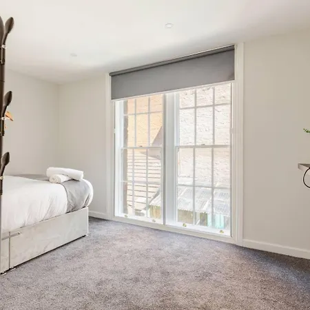 Retreat By Lvp - Stylish 1-bed Perfect For Business & Leisure Liverpool