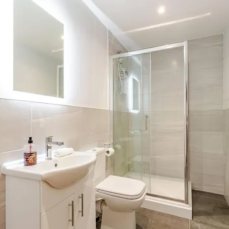 Retreat By Lvp - Stylish 1-bed Perfect For Business & Leisure *