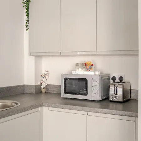 Retreat By Lvp - Stylish 1-bed Perfect For Business & Leisure