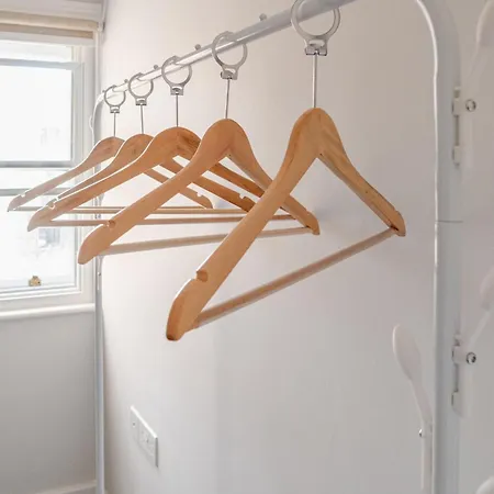 Escape - Modern 1-bed With Sofa Bed, Sleeps 4 - Perfect For Families & Friends Appartement Liverpool