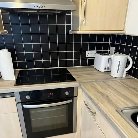 Centre Apartment *