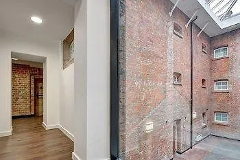 Otel The Bridewell