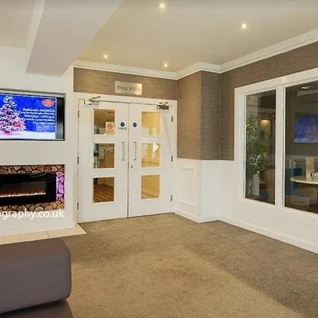 Otel The Park 3*
