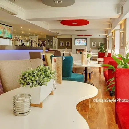 The Park Otel Sefton