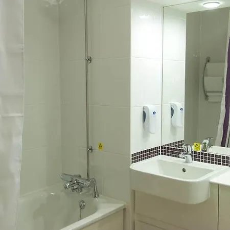 Premier Hotell
