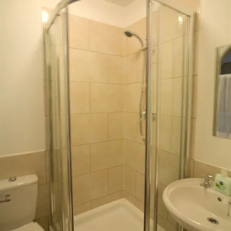 Szálloda 46 - Council Only 3*