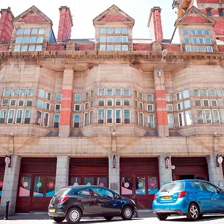 Sleep Eat Hostel Liverpool