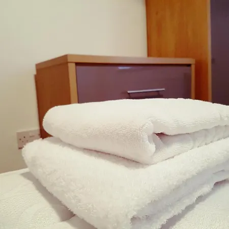 Oyo Sidney Place 2* Liverpool