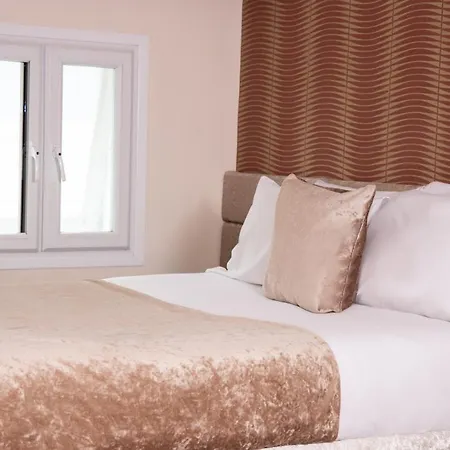 Signature Living At Matthew Street