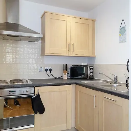 Serviced In Centre - Free Parking - Balcony - By Happy Days Apartamento Liverpool