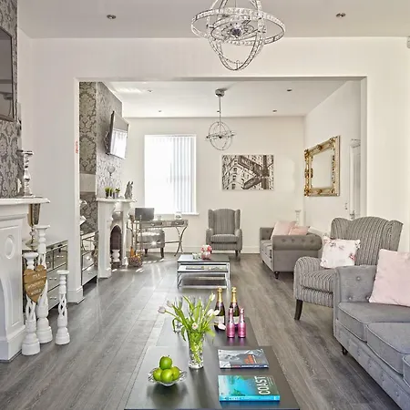 88 Anfield Road Bed & Breakfast