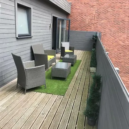 Duke Street Aparthotel 4*