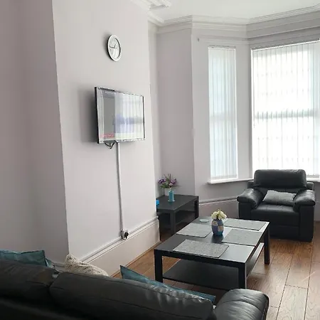 Cheapsleepz 49 Moscow Drive Gæstehus