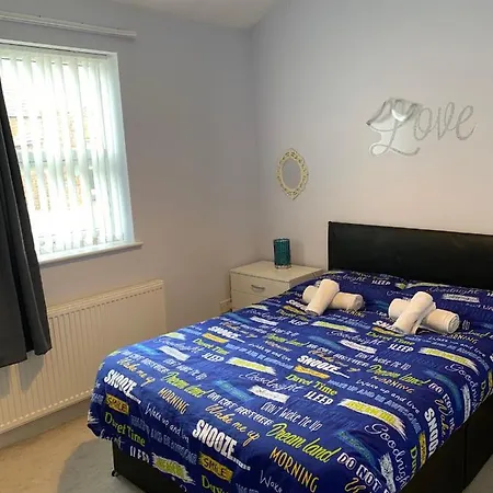 Cheapsleepz 49 Moscow Drive Gæstehus